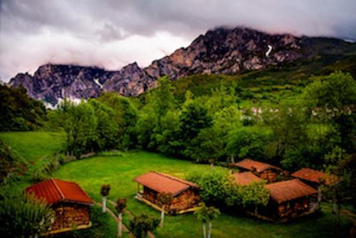 Hotel Rural Picos De Europa Posada De Valdeon Dış mekan fotoğraf