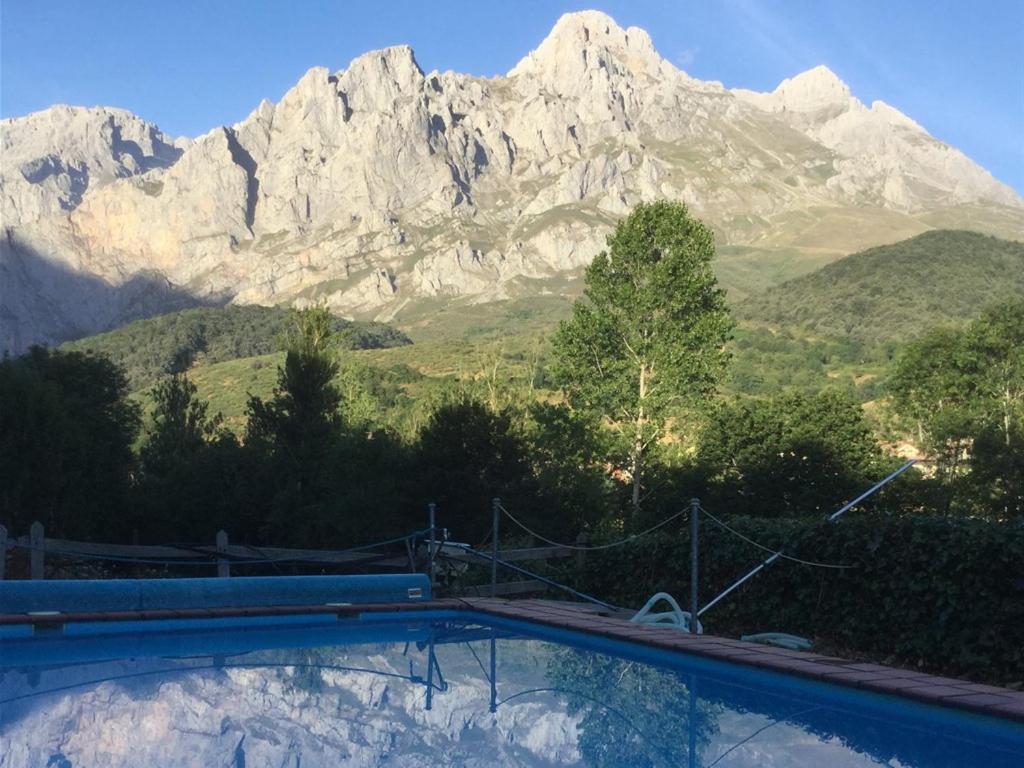 Hotel Rural Picos De Europa Posada De Valdeon Dış mekan fotoğraf